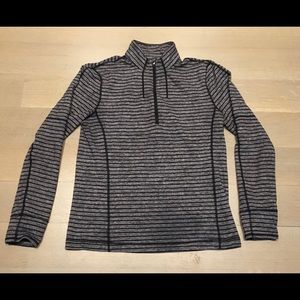 Lululemon long sleeve 1/4 zip